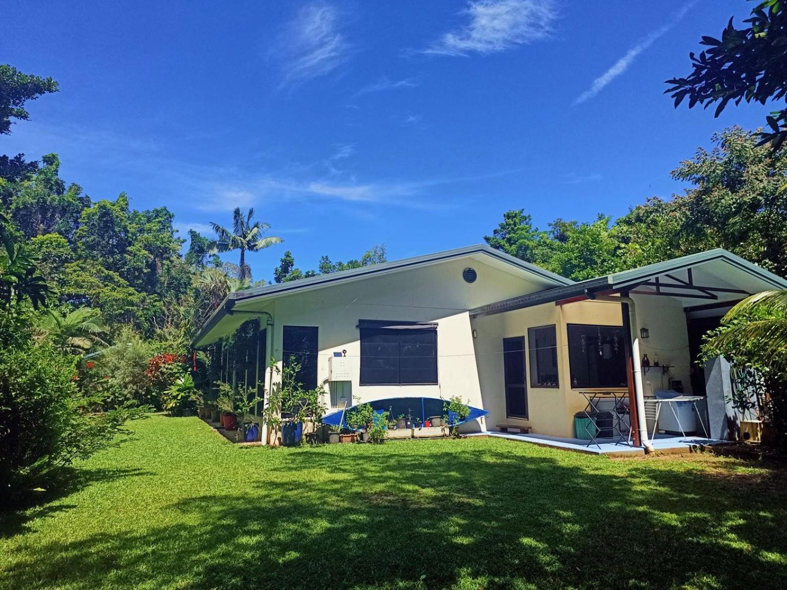 Thornton Beach Bungalows Daintree Деревянный коттедж Кейп-Трибьюлейшн,  Австралия